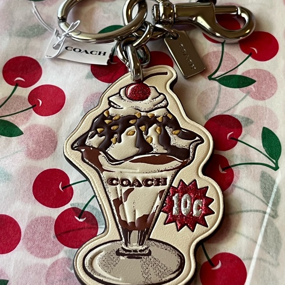 🍒🍧🍒  COACH ICE CREAM BAG CHARM  🍒🍧🍒 NWT 🍒🍧🍒 - Picture 12 of 16
